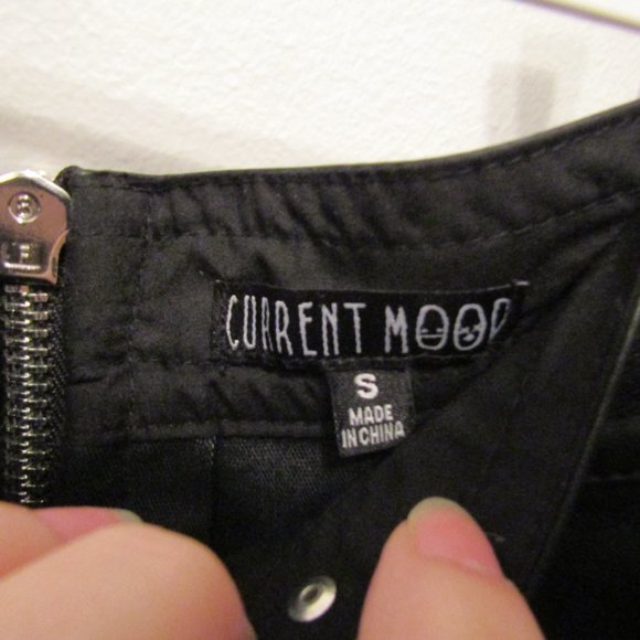 Dolls Kill Current Mood Pleated Leather Skirt with Bondage O Ring - Picture 3 of 4